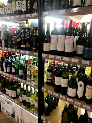 Comentarii opinii despre Bottles & Bottles @ The Centrepoint