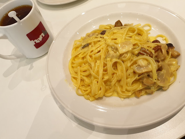 Opinii despre Hanis Café & Bakery în Singapore - Hospitality and gastronomy