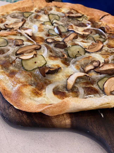 Comentarii opinii despre MERCI MARCEL TIONG BAHRU