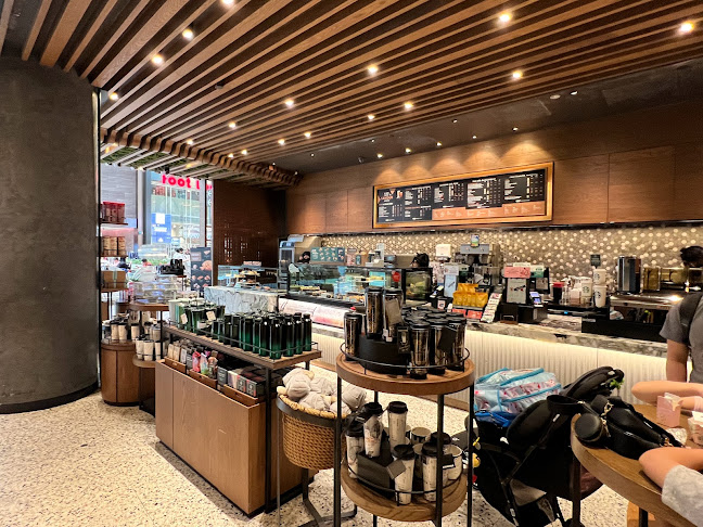 Starbucks Terminal 1 Transit - Hospitality and gastronomy