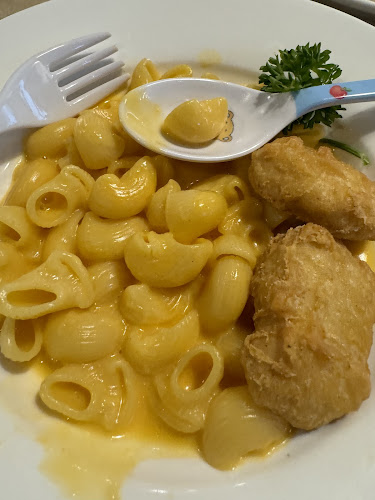 Buddy Hoagies Café & Grill (Waterway Point) - Hospitality and gastronomy