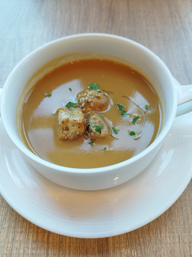 Sky22 @ Courtyard by Marriott