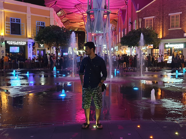 RedTail Bar By Zouk - Hospitality and gastronomy