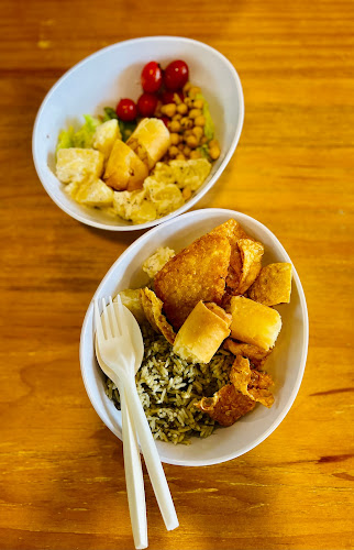 The Crowded Bowl - Hospitality and gastronomy