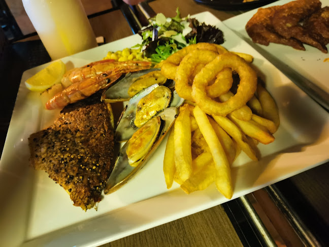 Opinii despre Charlie's Corner în Singapore - Hospitality and gastronomy