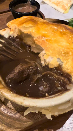 Opinii despre The Queen & Mangosteen în Singapore - Hospitality and gastronomy