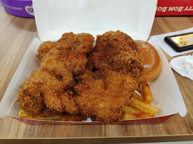 Fatty Bom Bom x Nasi Kukus - Hospitality and gastronomy