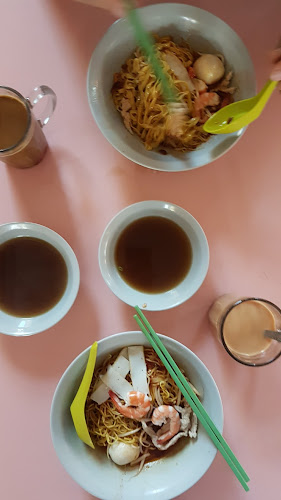 Chong Pang Food Centre - Hospitality and gastronomy