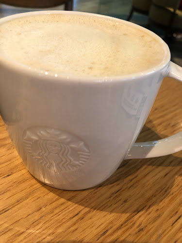 930 Yishun Ave 2, #01-07/08 Northpoint City North Wing, Singapore 769098