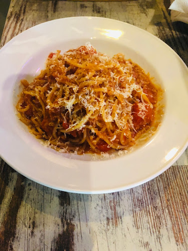 Darts Buddy Pizzeria & Bistro - Singapore