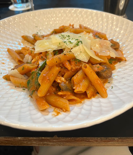 PS.Cafe Paragon - Singapore