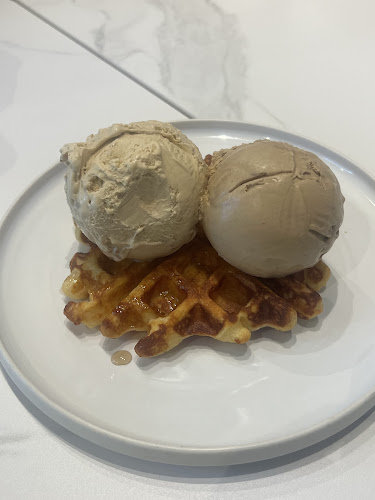 Comentarii opinii despre Ketojiak Ice Creams, Waffles & Bakes (Sugar-Free, Ultra Low Carb, Diabetic & Keto Friendly)