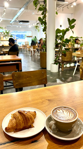 Opinii despre 6 Letter Brunch în Singapore - Hospitality and gastronomy