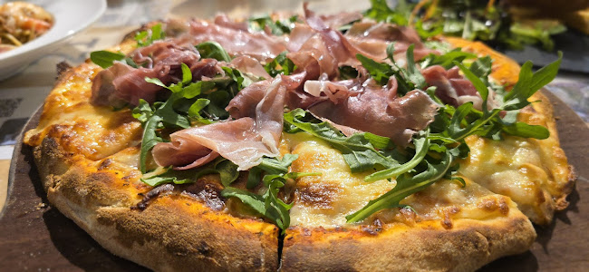 Knots Cafe & Living (Pasir Panjang) - Hospitality and gastronomy