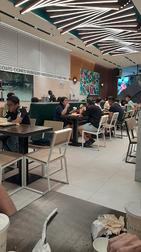 Shake Shack Westgate - Hospitality and gastronomy