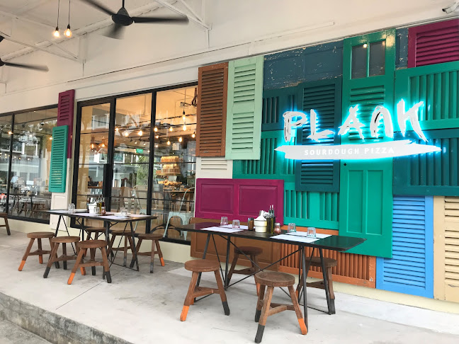 Plank Sourdough Pizza - Eng Kong Park