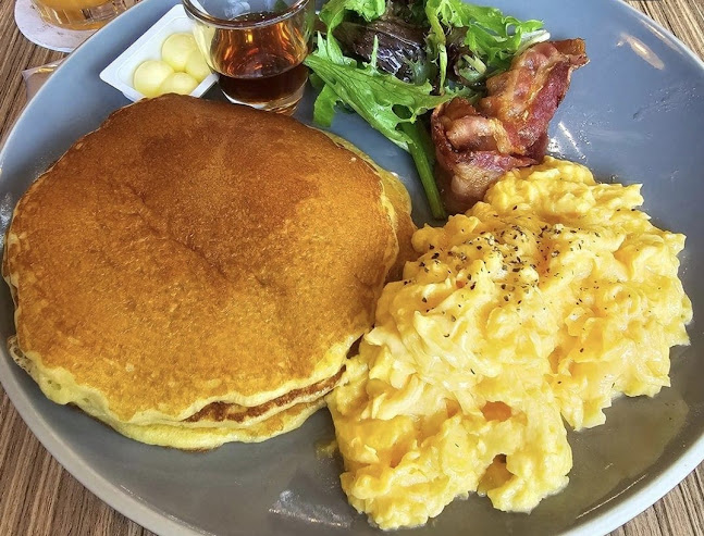 Opinii despre Refuel Cafe în Singapore - Hospitality and gastronomy