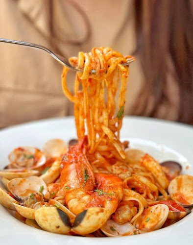 30 Robertson Quay, #01-09 Riverside View, Singapore 238251