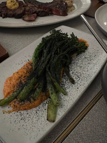 Opinii despre Cinder Steakhouse at Wheeler's Estate în Singapore - Hospitality and gastronomy