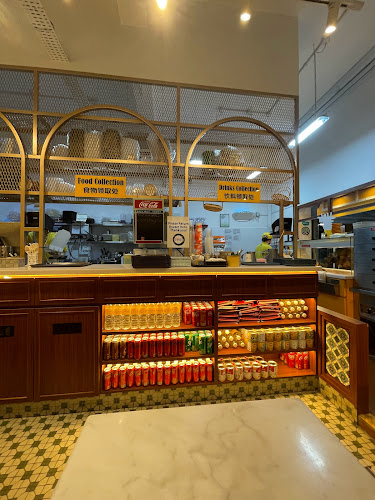 Old Chang Kee Coffee House - Hospitality and gastronomy