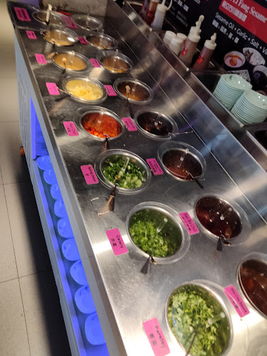 133 New Bridge Road B2, #17 Chinatown Point, 059413