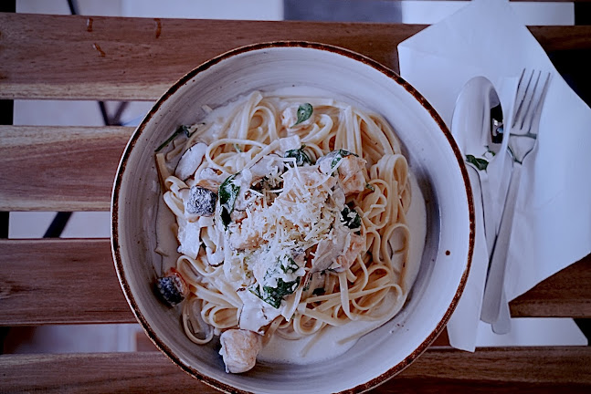 DEPOT HEIGHTS, 108 Depot Rd, #01-30 SHOPPING CENTRE, 100108