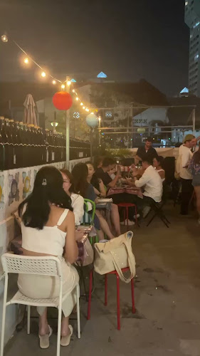 Opinii despre Olibier Rooftop Bar în Singapore - Hospitality and gastronomy