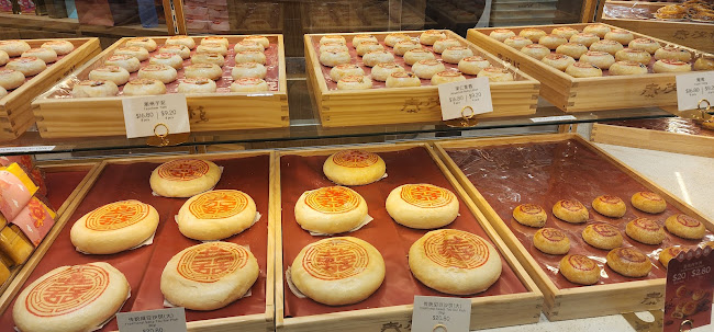 BESIDE BREADTALK, 23 Serangoon Central, #B2 - 58 / 59 NEX, Singapore 556083