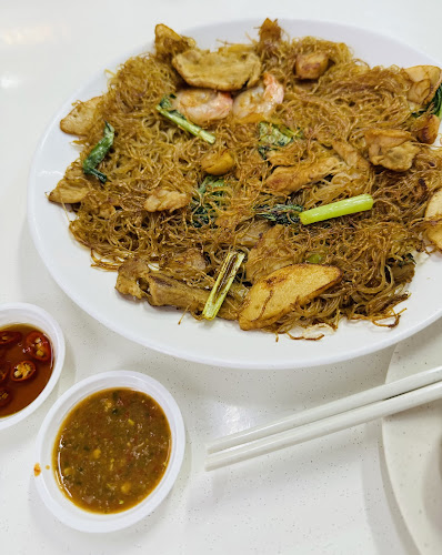 3 meals a day - Hospitality and gastronomy