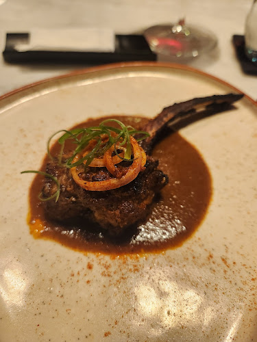 Revolver - Hospitality and gastronomy