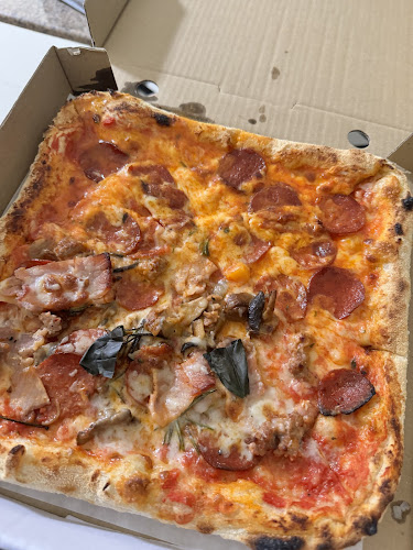 Fernando's Pizza @ Margaret Drive | Singapore - Singapore