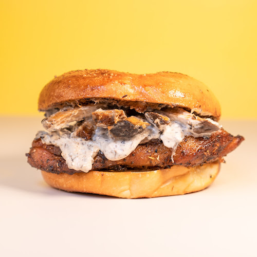 Keen's Bagelry - Hospitality and gastronomy