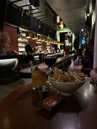 Opinii despre Alleybar în Singapore - Hospitality and gastronomy