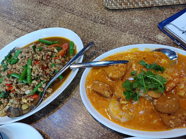 50 Jurong Gateway Rd, #03 - 21 Jem, Singapore 608549