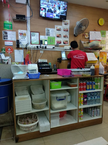 Comentarii opinii despre Air Pasang Food Court