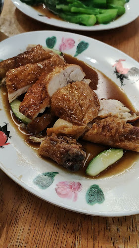Wee Nam Kee Hainanese Chicken Rice Restaurant - Singapore
