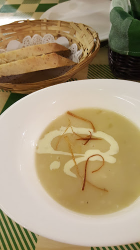 Jack's Place 321 Clementi - Hospitality and gastronomy