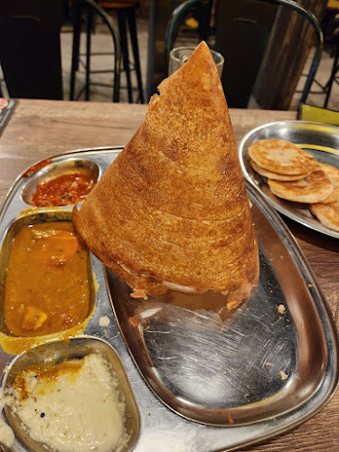 1 W Coast Dr, #01-108/109 NEWest, Singapore 128020