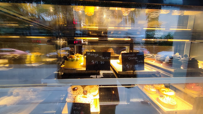 Kozen Sushi Bar & Restaurant - Hospitality and gastronomy