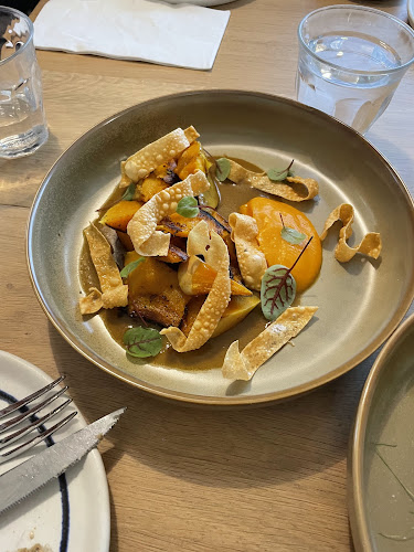 Frankie & Fern's - Singapore