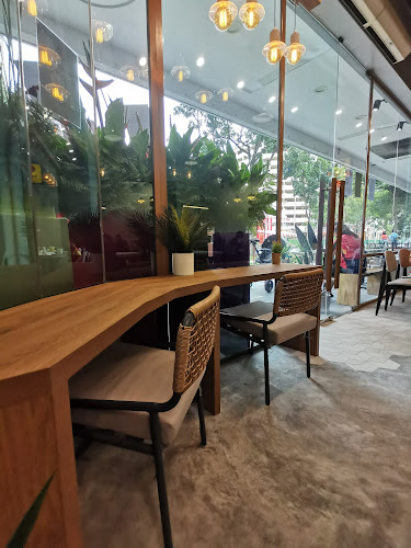 Refuel J9 - Singapore