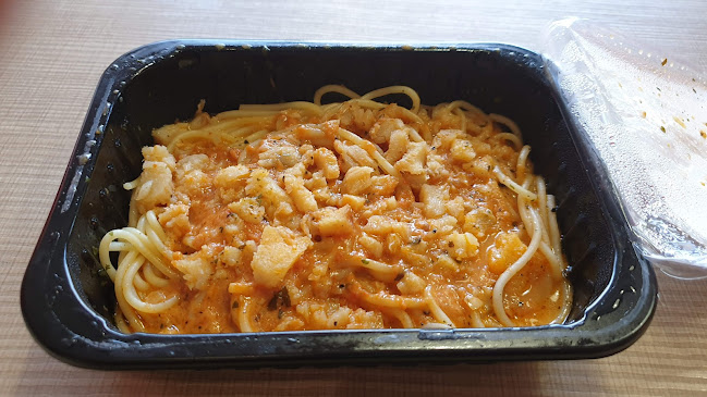 Chef-in-Box Vendcafé @ Blk 766 Pasir Ris - Singapore