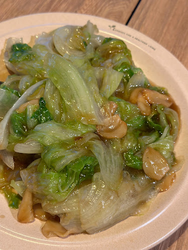 1 HarbourFront Walk, #02-138 9 VivoCity, Singapore 098585