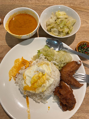 Opinii despre The Living Room Eating House în Singapore - Hospitality and gastronomy