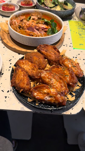 HUE restaurant - Hospitality and gastronomy