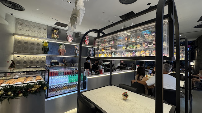 78 Airport Blvd., #04 - 223 / 4, Singapore 819666