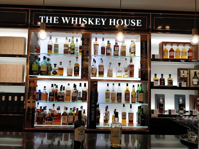 60 Airport Blvd., Singapore 819643