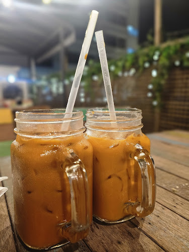 Warm Up Cafe @Mackenzie Road