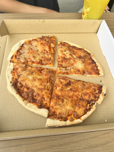 1 Punggol Coast Road, SIT Campus, Block E4 Foogle Canteen, 828608