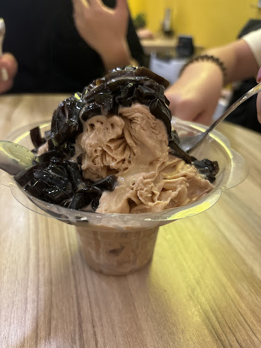 1 Vista Exchange Green, #01-41 The Star Vista, Singapore 138617